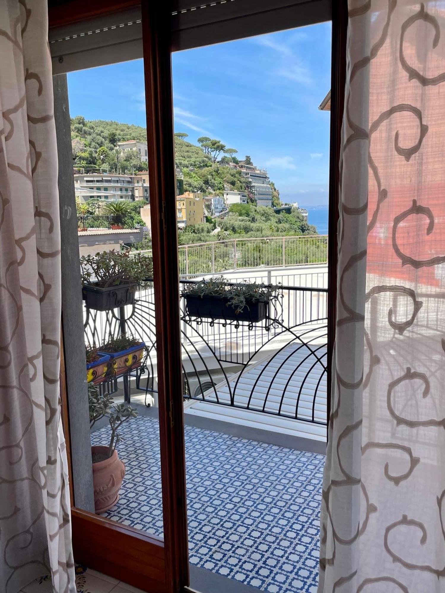 Capoten Sorrento Exterior photo